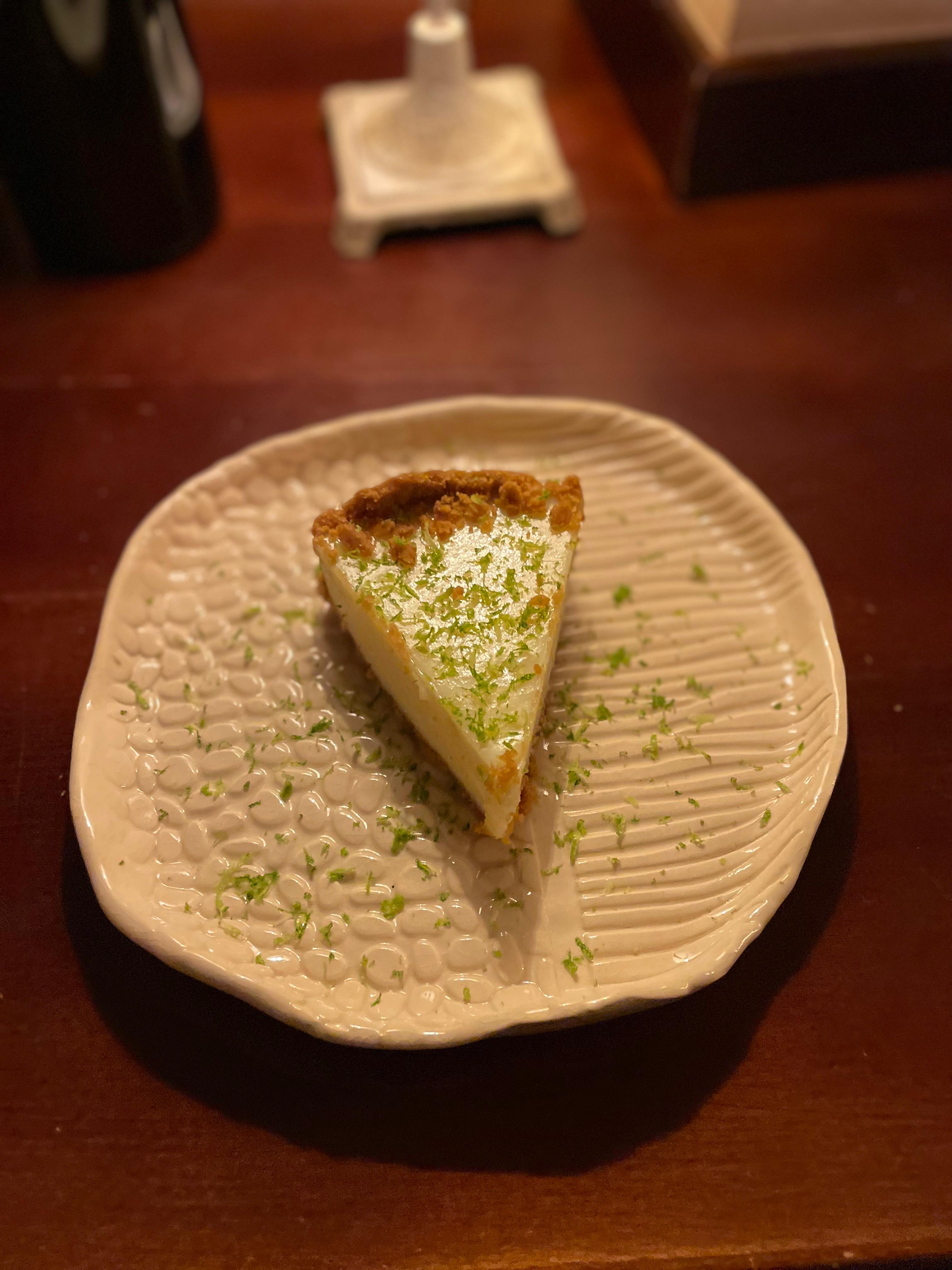 Tarta de lima casera, postre de la carta